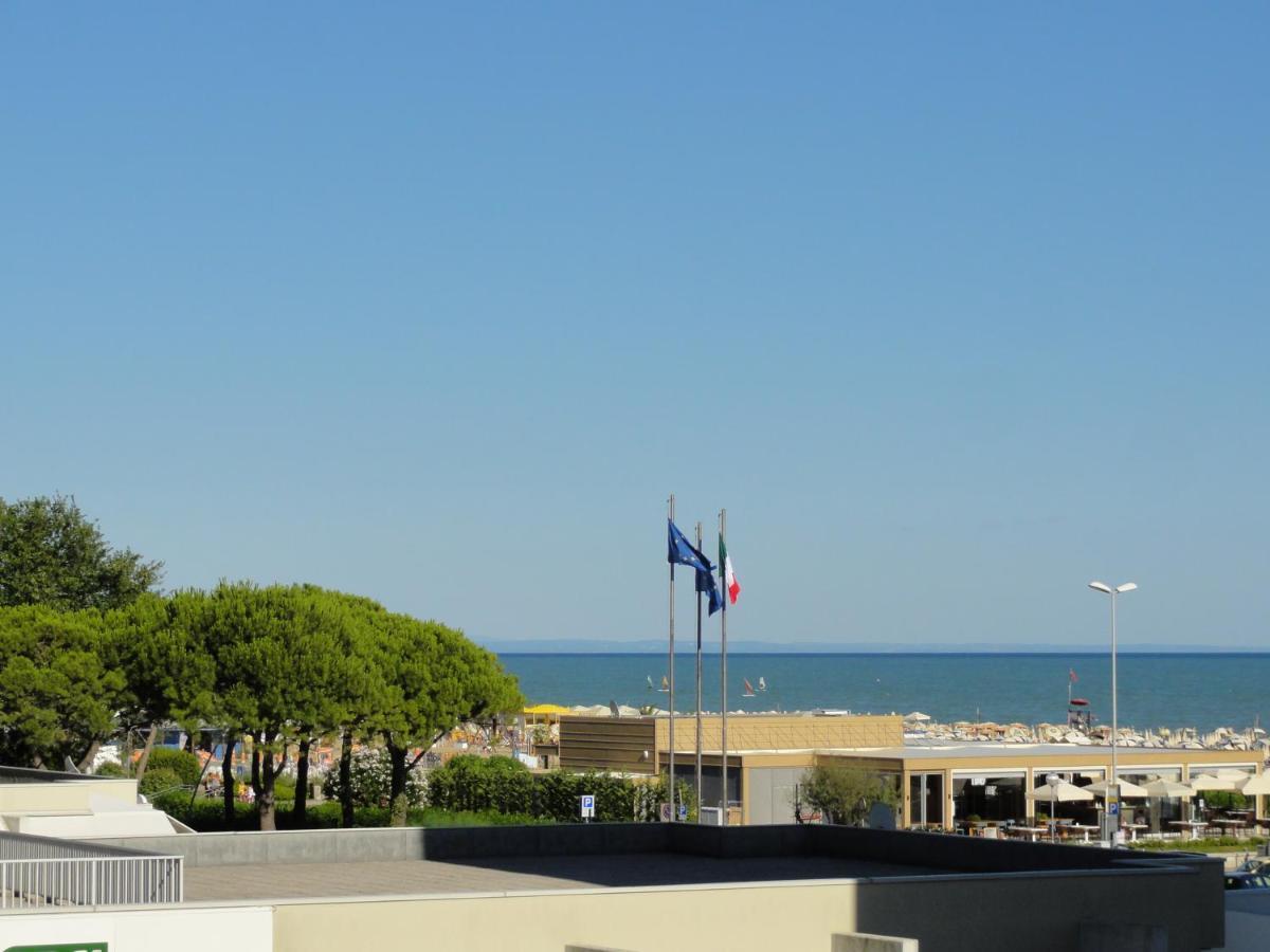 Ivana - Appartamenti Bibione Exterior foto