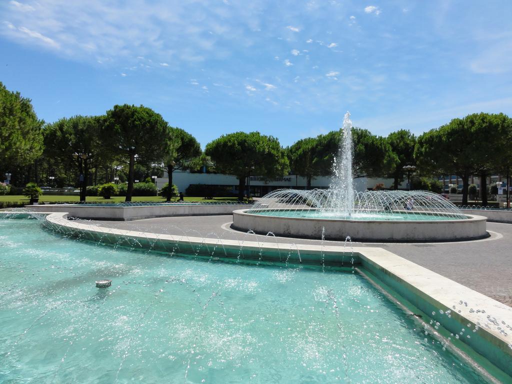 Ivana - Appartamenti Bibione Exterior foto